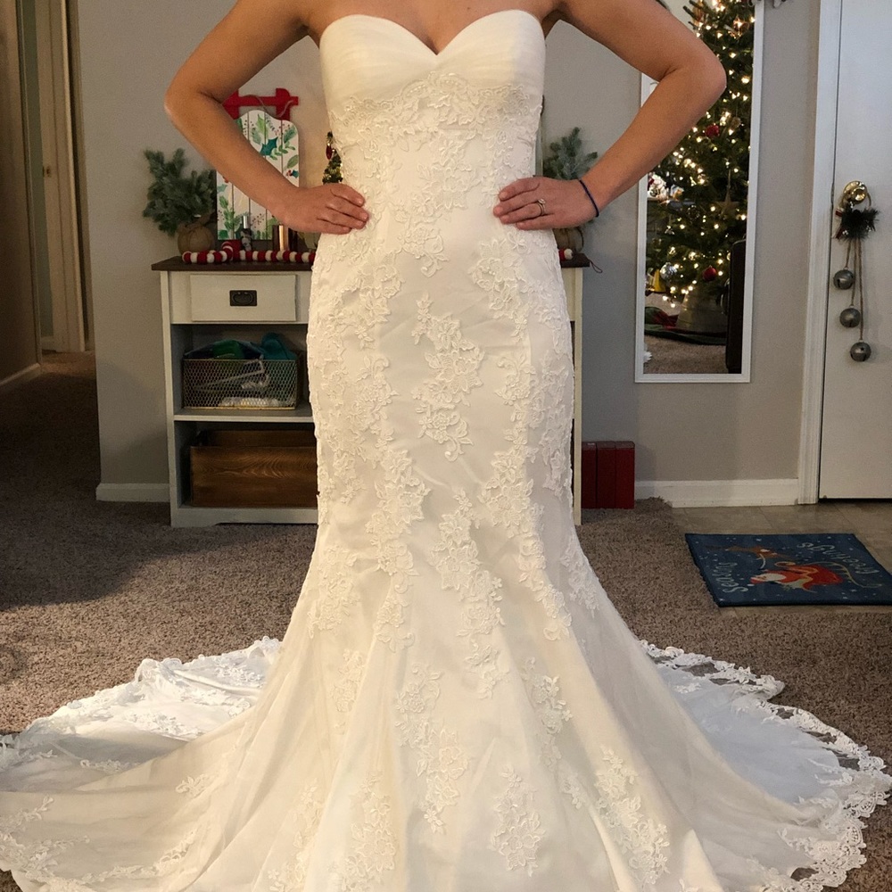 Ivory Wedding dress